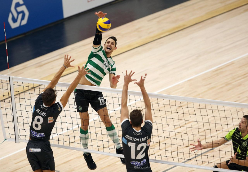 Ficheiro:Sporting-Fonte Bastardo 04NOV17 1.jpg