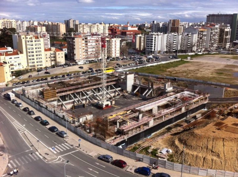 Ficheiro:2016-04-09 -a- Pavilhão João Rocha.jpg