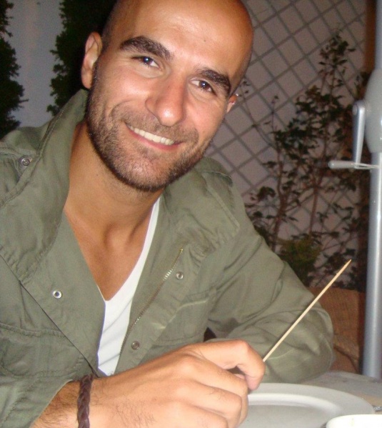 Ficheiro:RobertoRodriguesRemo.jpg