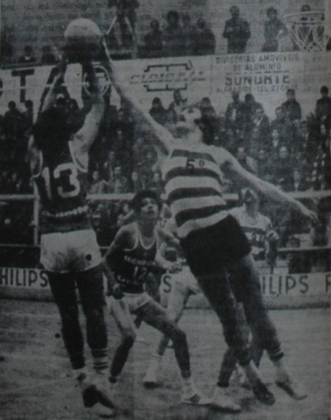 Ficheiro:Sporting-Benfica-1975-basquete.jpg