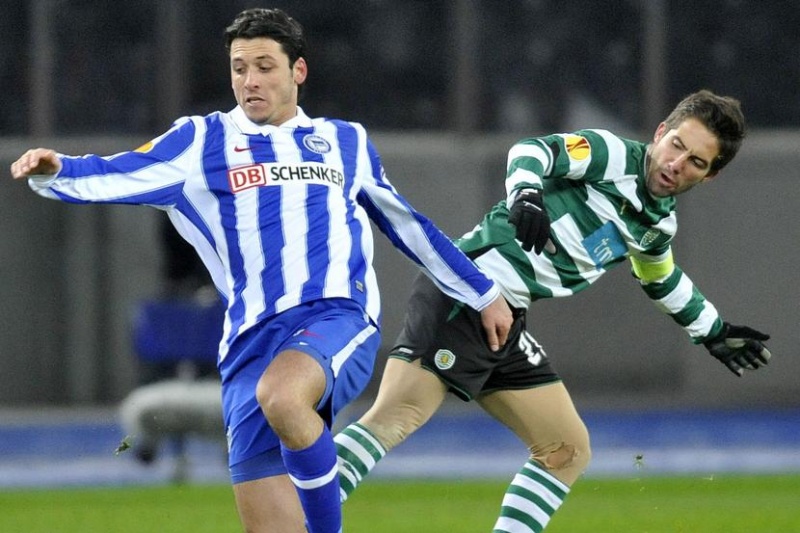 Ficheiro:2009-12-16HerthaBerlin-Sporting03.jpg