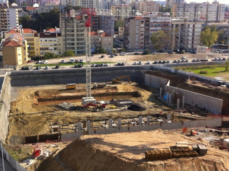 Ficheiro:2015-11-15 - Pavilhão João Rocha.jpg