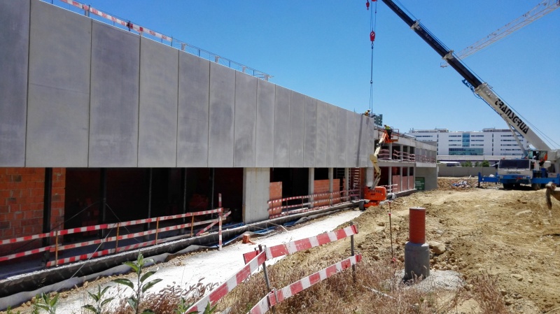 Ficheiro:2016-07-15 -4- Pavilhão João Rocha.jpg