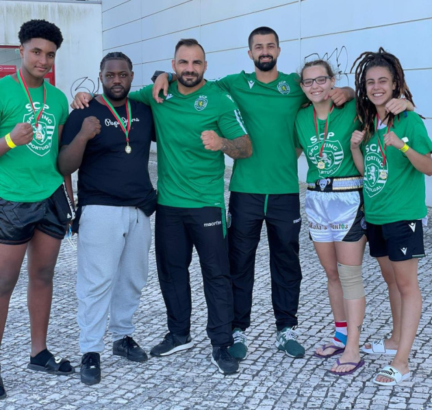 Ficheiro:Kickboxing-2021.jpg
