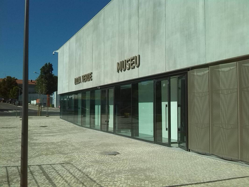 Ficheiro:2017-06-07 -a- Pavilhão João Rocha.jpg