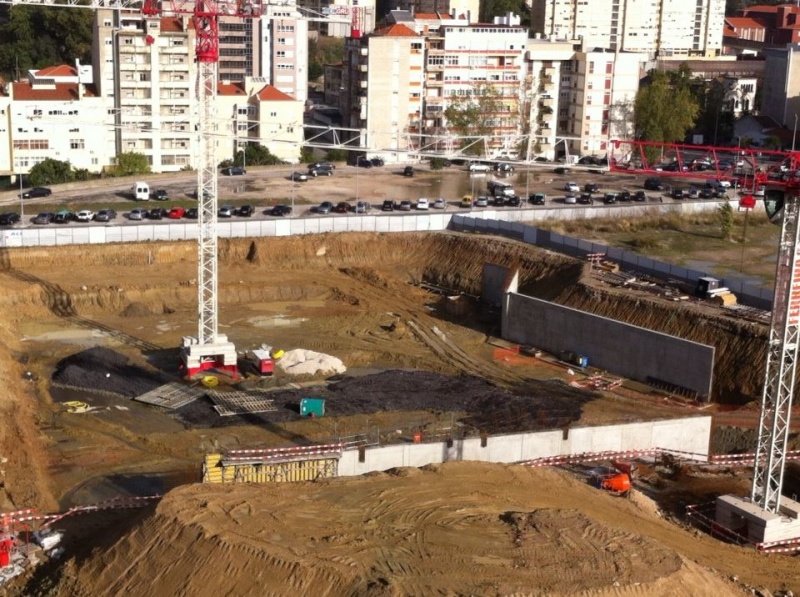 Ficheiro:2015-10-17 - Pavilhão João Rocha.jpg