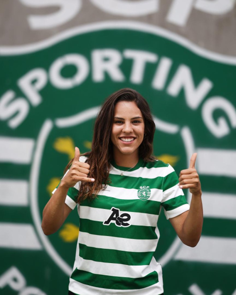 Ficheiro:Samara lino.jpg