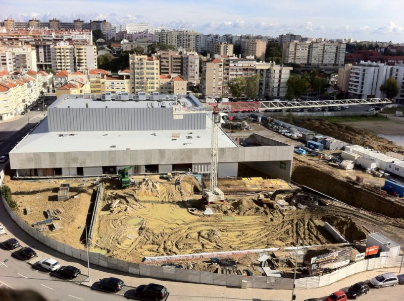 Ficheiro:2016-11-27 -b- Pavilhão João Rocha.jpg