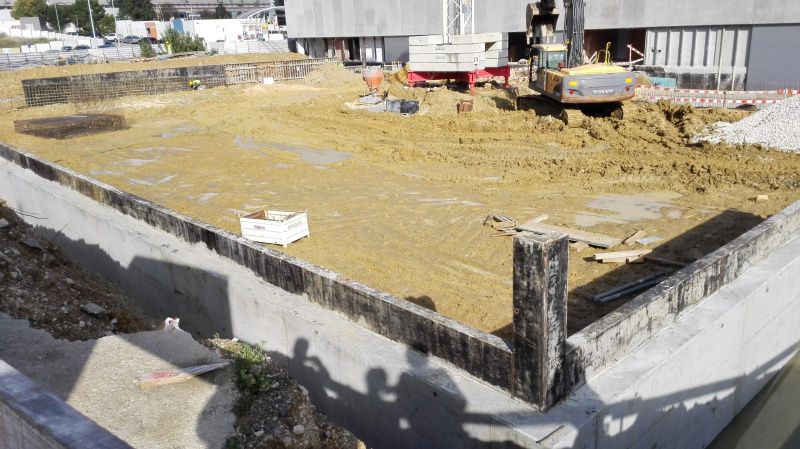 Ficheiro:2016-11-22 -a- Pavilhão João Rocha.jpg