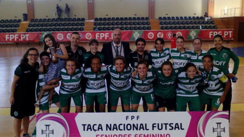 Futsal Feminino 2014.15.jpg