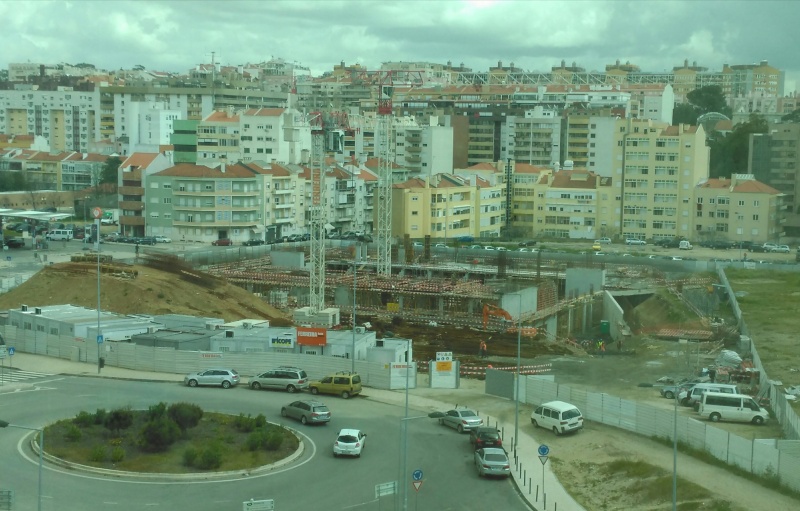 Ficheiro:2016-03-19 -a- Pavilhão João Rocha.jpg