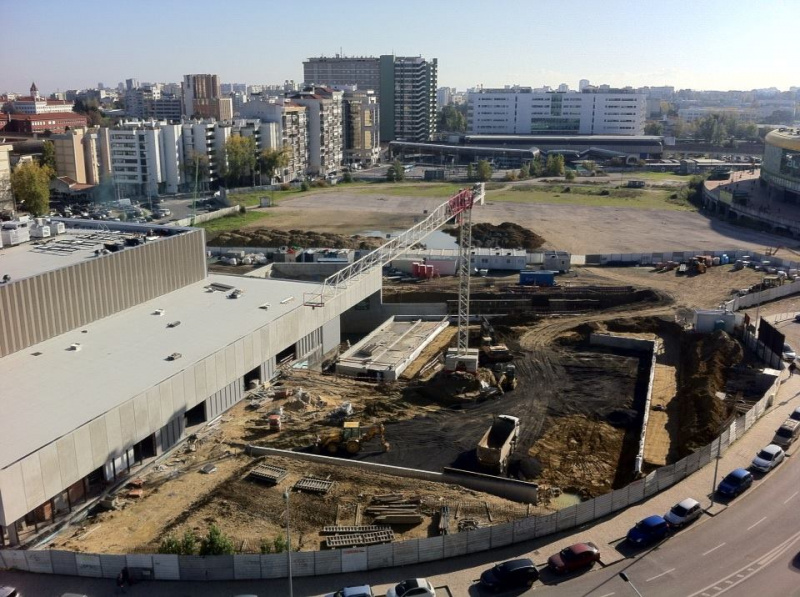 Ficheiro:2016-12-11 -b- Pavilhão João Rocha.jpg