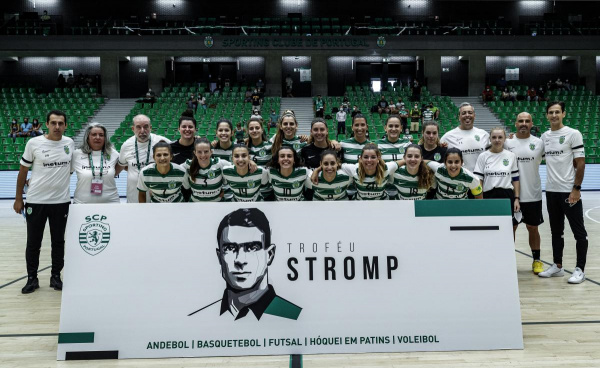 Futsal feminino 2021-22.jpg