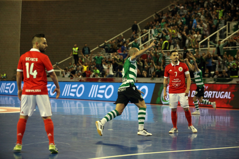 Ficheiro:12MAI18 SCP x SLB.jpg